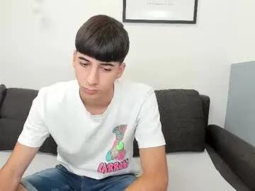 hotflirtyfella on Chaturbate