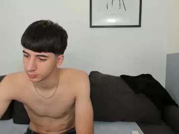 hotflirtyfella on Chaturbate