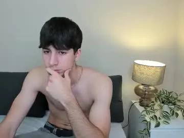 hotflirtyfella on Chaturbate