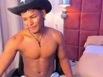 Freechat hugo_cano on Chaturbate