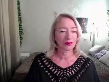 hunters_woman on Chaturbate