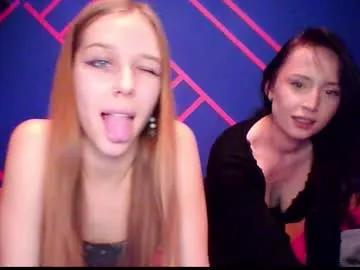 im_clownn — GOAL: Tits massage under riding [40 tokens remaining] Help us collect 10 thumbs up! 2n day! #feet #bigboobs #18 #findom #new