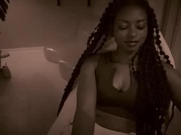 jada_valentine on Chaturbate