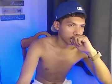 janlloyd04 on Chaturbate