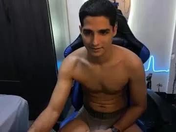 Private jhon_2000s on Chaturbate