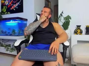 johnnygrayson_ on Chaturbate