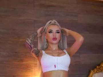 Freechat juicy_jessye on Chaturbate