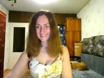 juliaa_foxi on Chaturbate
