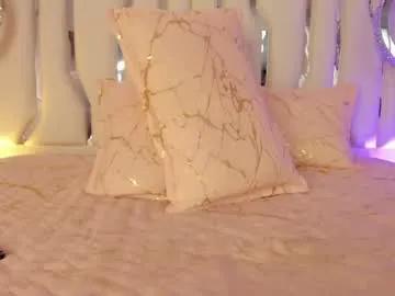 julianna_saenz on Chaturbate