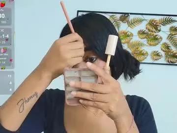 julieta_aguilar on Chaturbate