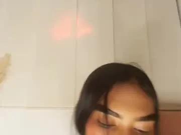 julieta_aguilar on Chaturbate