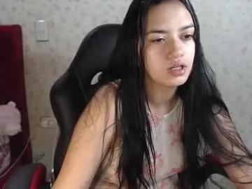 kaylak18x — Lovense on, lets play, and /menu for tipmenu hehehe love you! #lovense #latina #teen  18 #dildo