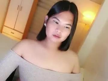 kayleepinay on Chaturbate