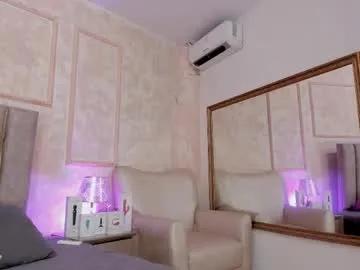 keirahartz — Today I want to pamper you while you make me wet. let yourself be carried away by my mischief  - Multi Goal: fuck pussy + cum [399tk each Goal]  #anal #fuckmachine #tease #petite #18