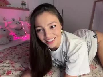 keirasworld — make my top hit the floor  #bigboobs #bigass #new #18 [2222 tokens remaining]