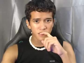 ken_bigcockxx on Chaturbate