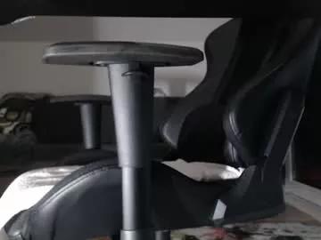 Freechat kevinnlovely on Chaturbate