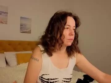 Freechat kiraadamss on Chaturbate
