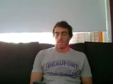 kitosssss — cumshot #bigcock #hairy #italian [420 tokens remaining]