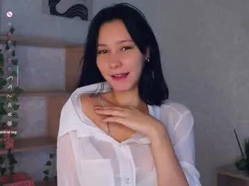 kristanalosa — Goal: hand bra #new #teen #18 #natural [166 tokens remaining]