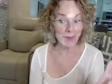Freechat ladybabs on Chaturbate