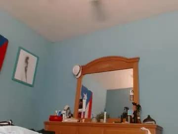 latinfyre on Chaturbate