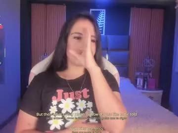 Freechat lauroberts on Chaturbate