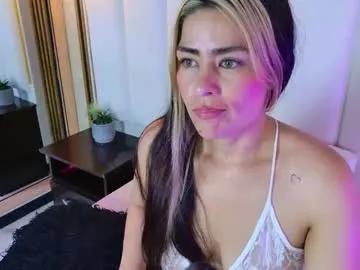 lia_jonesss — GOAL: Oil boobs massage [48 tokens remaining] Come and have fun darling #c2c #feet #daddy #braces #bigass