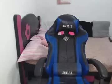 linda_581 on Chaturbate