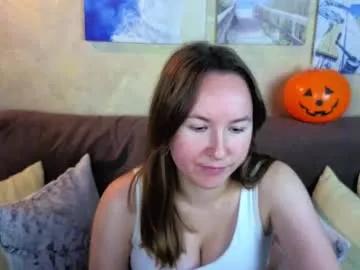 little_doll_meow on Chaturbate