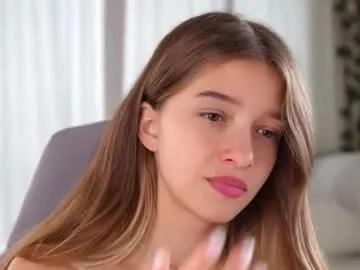 little_poetry on Chaturbate