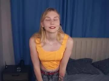 lizzetteavent — What happens if you unfasten my bra?  < 3 #new #18 #shy #cute #blonde [140 tokens remaining]