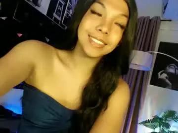 louisassy on Chaturbate
