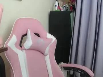 lovely_laura09 — TIRED OF BEING SINGLE I WANT TO HAVE CARING HUSBAND  !! #shy #asian #student #wifematerial #pinay [3333 tokens left]