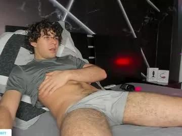 luca_ferrer_ on Chaturbate