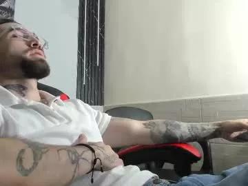 Freechat luke_davis01 on Chaturbate