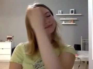 lux_millie on Chaturbate