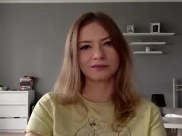 lux_millie on Chaturbate