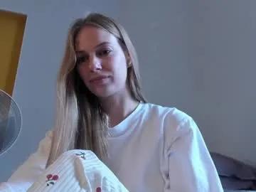 magic_couple13 — Goal - Push the panties to the side 75 111 222 301 666 701 #domi #smalltits #young #braces #new [438 tokens left]