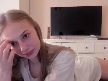 magic_couple13 on Chaturbate