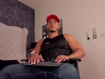 magnusclark on Chaturbate