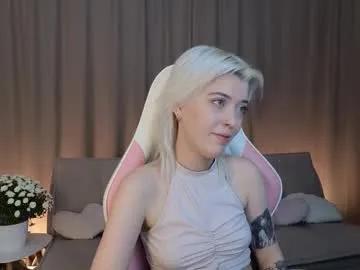 Away maimatin on Chaturbate