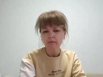 mari399 on Chaturbate