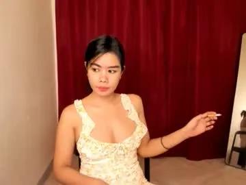 Freechat mariacarmi on Chaturbate