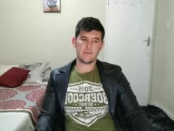 Freechat masterbrendanfagtax3 on Chaturbate