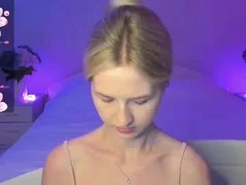 mellina_tey on Chaturbate