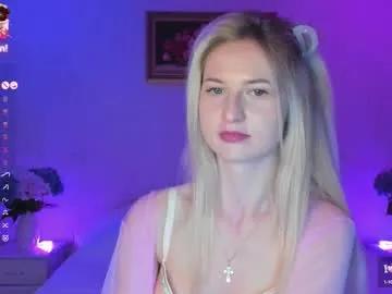 mellina_tey on Chaturbate