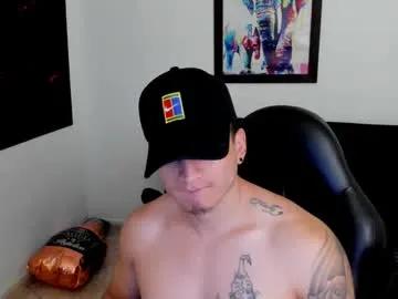 Freechat mikke_love on Chaturbate