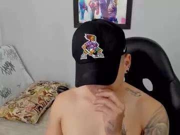 Freechat mikke_love on Chaturbate