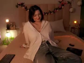 Freechat miley_smile on Chaturbate